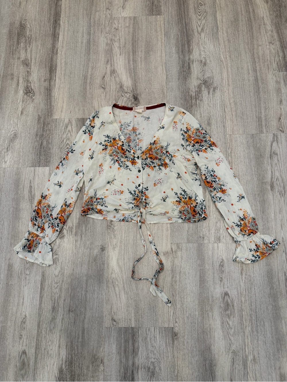Altar’d State Floral Tie Front Ruffle Sleeve Blouse Medium